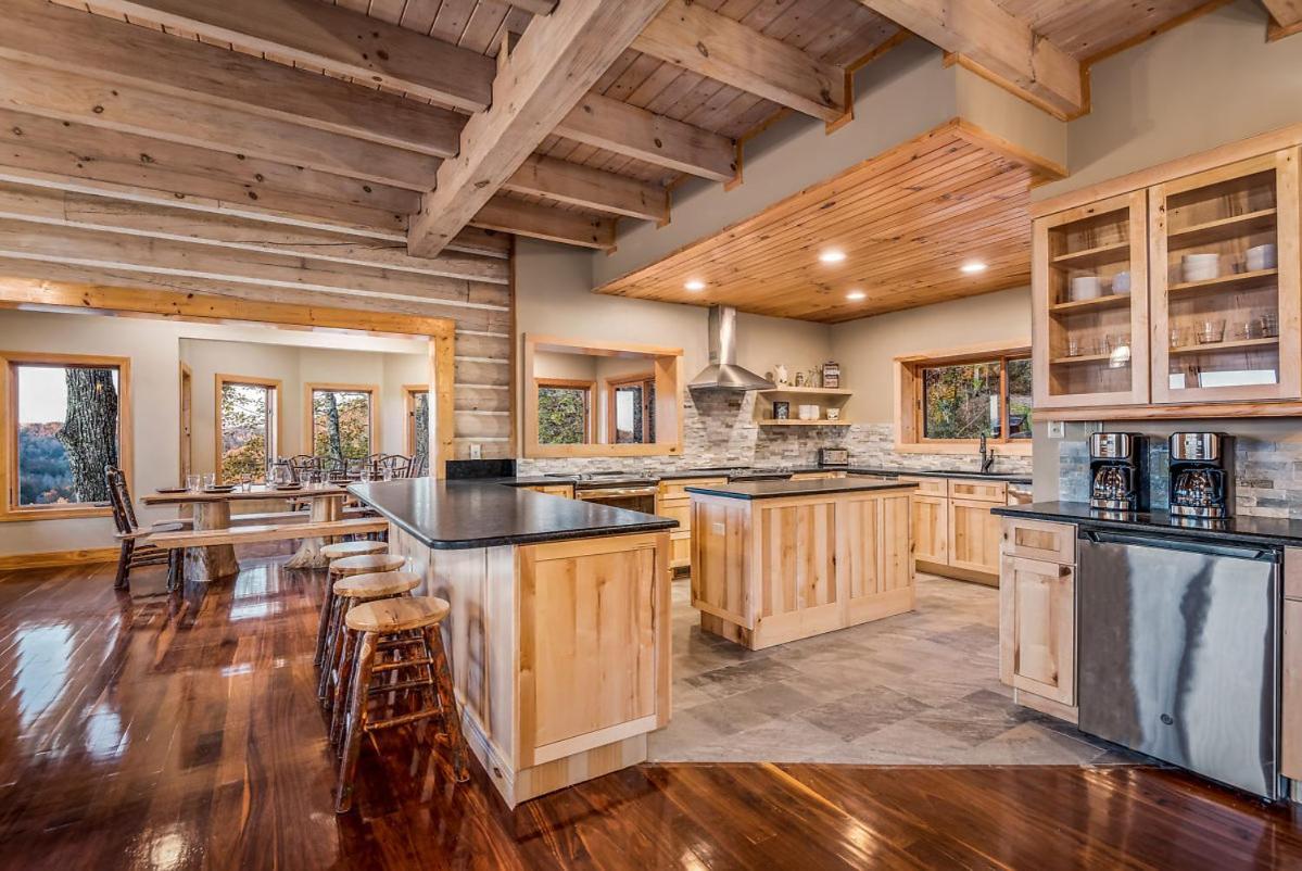 Tanglewood Mountain Lodge By Stony Brook Cabins Sevierville Exterior photo